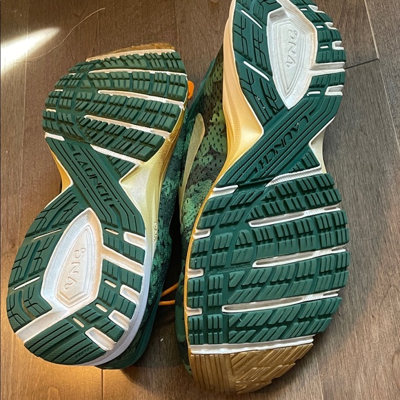 Brooks Men's Athletic Shoes - Green and Orange size 9 - Picture 7 of 12